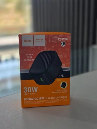 Hoco EU PD30W Foldable Plug Fast Charger for iPhone